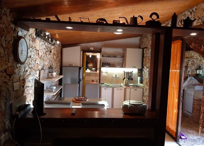 Daire In With Terrace, Wifi Ražanj