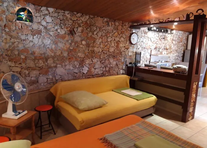 In With Terrace, Wifi *